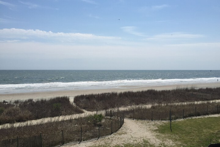 Beach 46 of 62