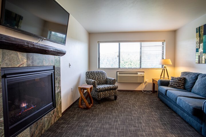 Open Hearth Lodge