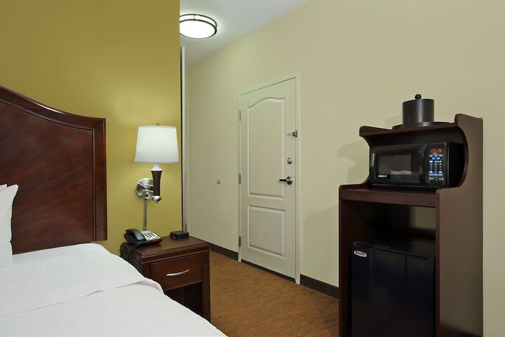 Room 11 of 29