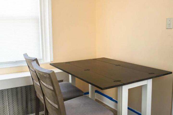 Lincoln Manor - Newly Renovated 1mile from PHL Airport and Sports Stadiums
