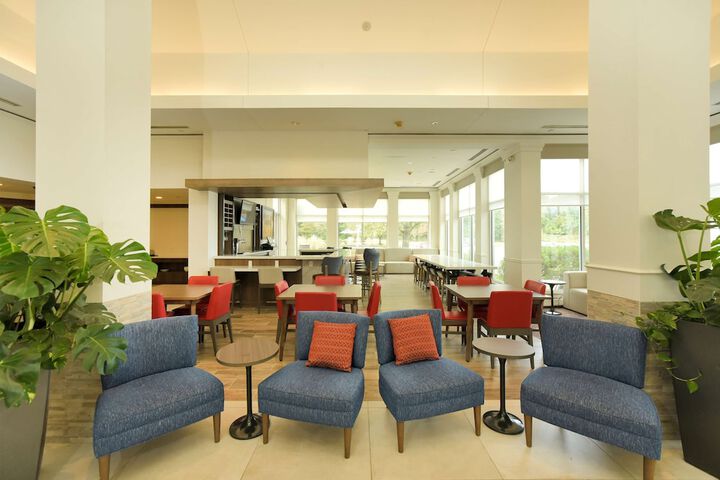 Hotel Interior 9 of 79