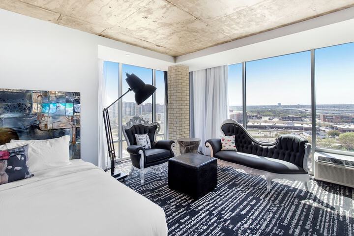 Lorenzo Hotel Dallas Tapestry Collection by Hilton