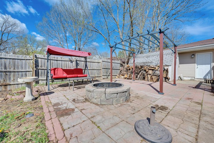 Newly Remodeled Home in Storm Lake w / Private Yard