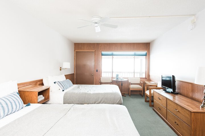 Room 112 of 156