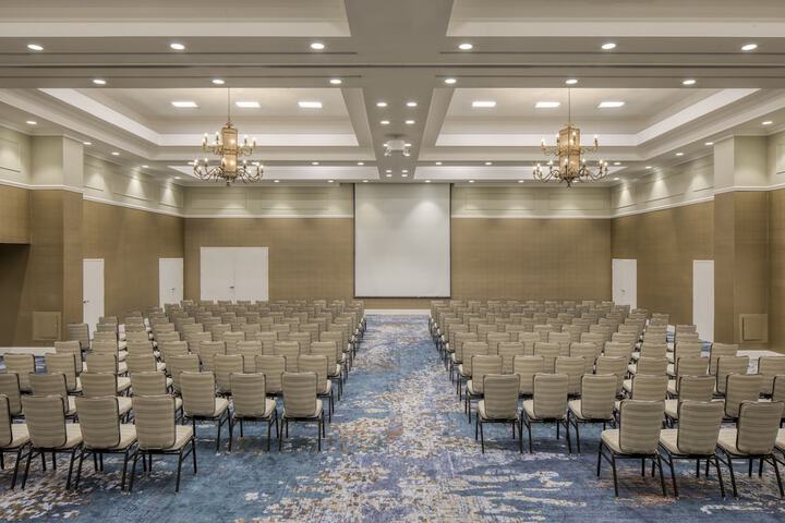 Ballroom/Hall 67 of 67