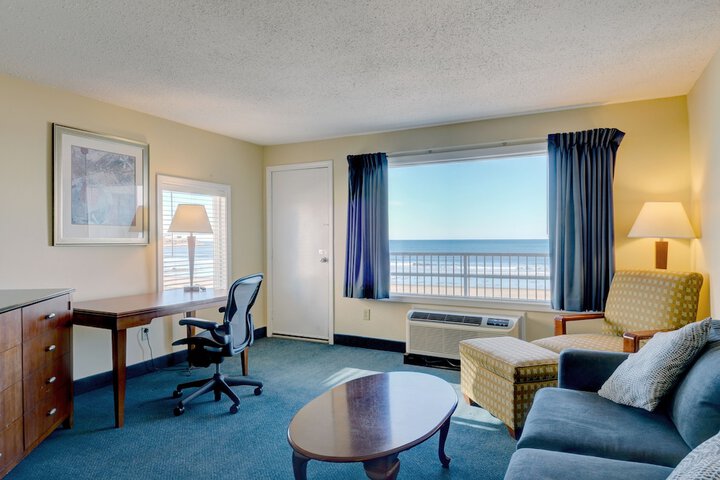 Room 17 of 58