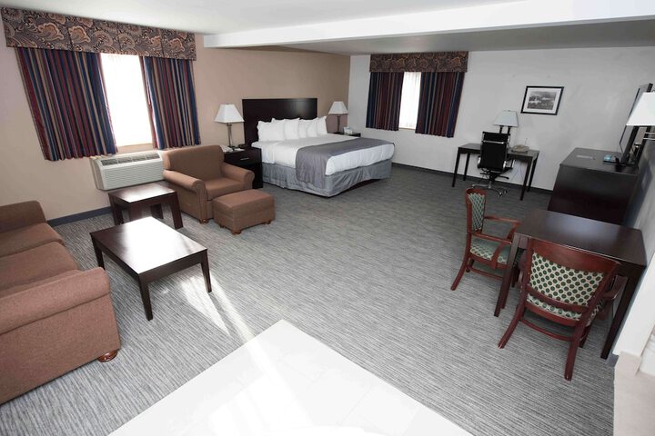 Room 17 of 32