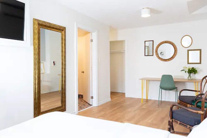 Room 12 of 70