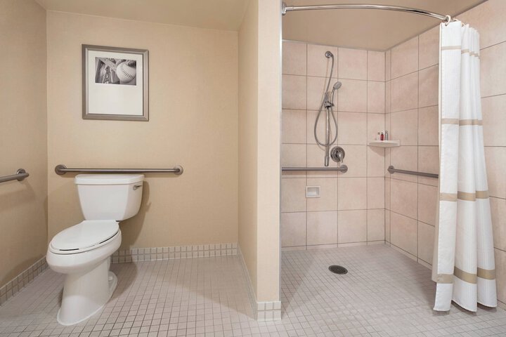 Room 20 of 40