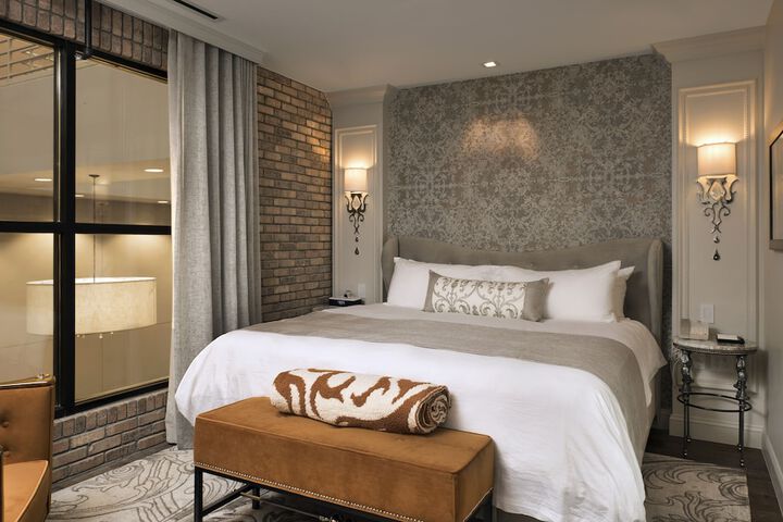 The Iveys Hotel