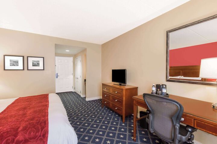 Room 39 of 61