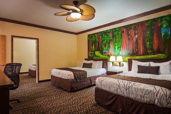 Room 21 of 36