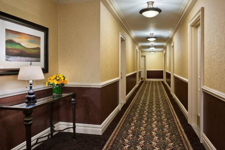 Room 18 of 42