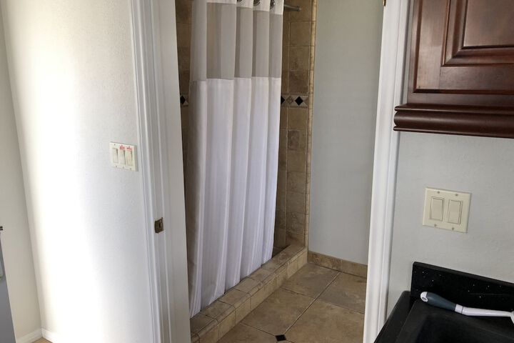 Room 111 of 162