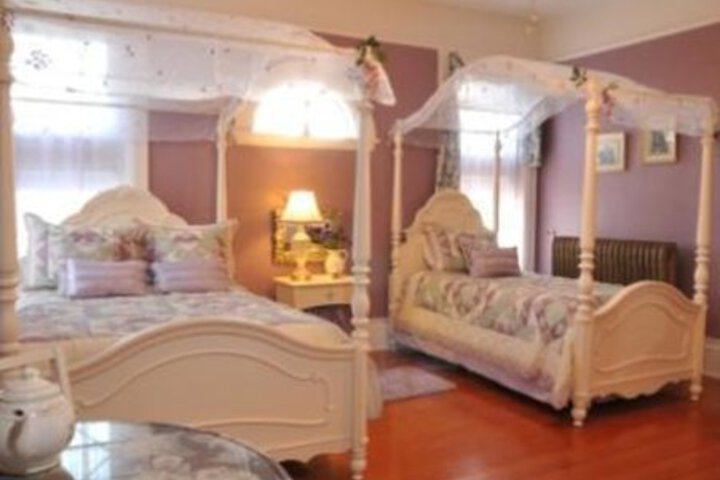 The Collins Mansion