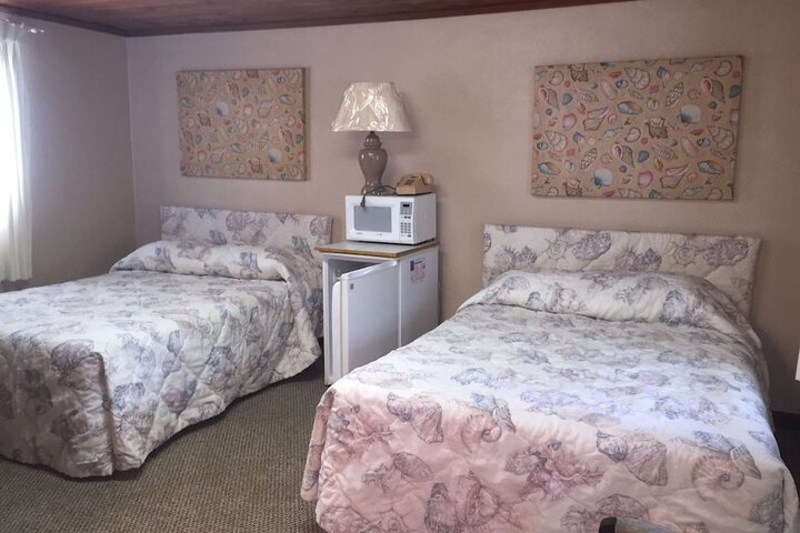 Captains Cove Motel