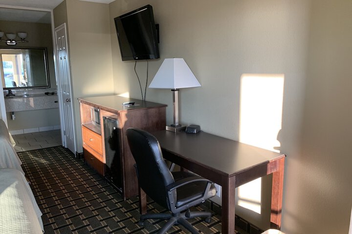 Room 25 of 30