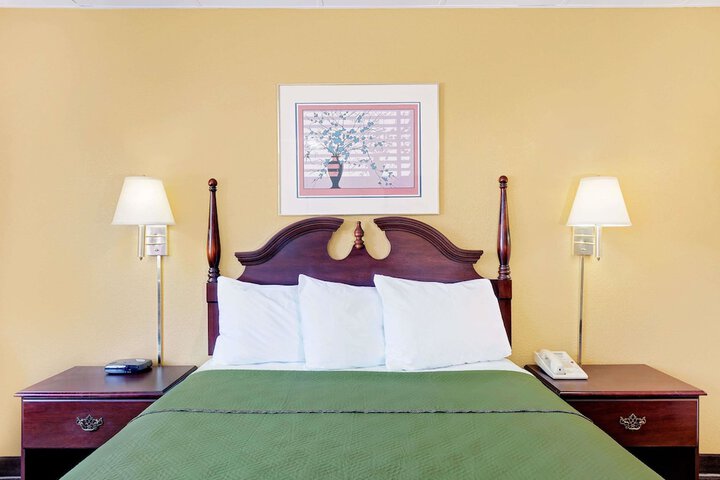 Room 7 of 21