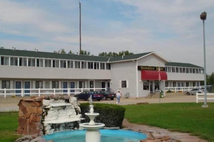 Hotel 2 of 14