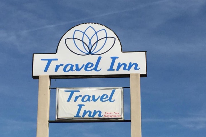Hotel 2 of 33