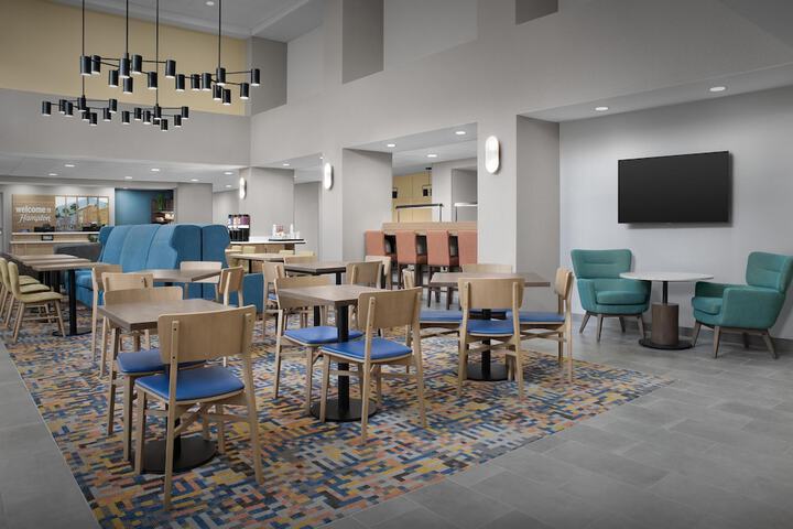 Hampton Inn & Suites Laurel MS