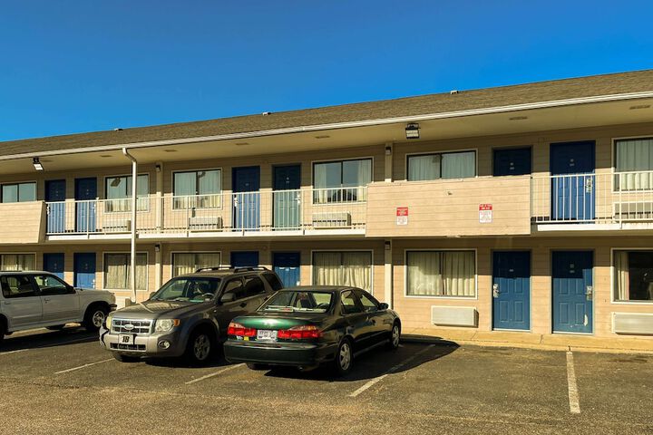 Motel 6 Millington TN
