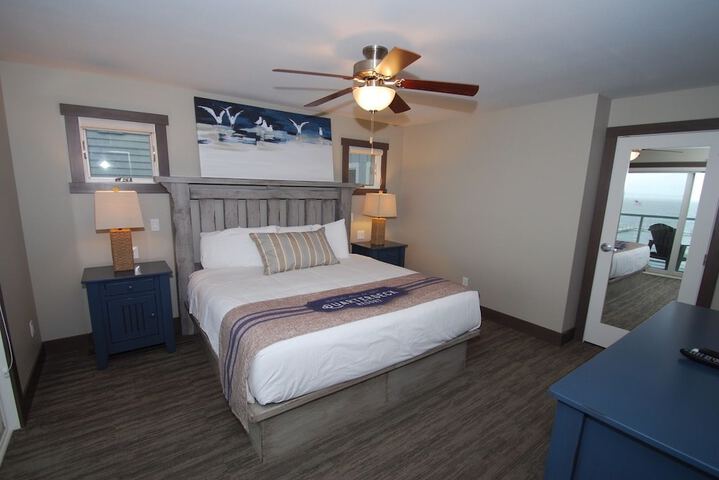Room 171 of 230