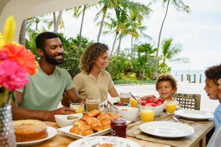 Breakfast/Coffee Service 157 of 169