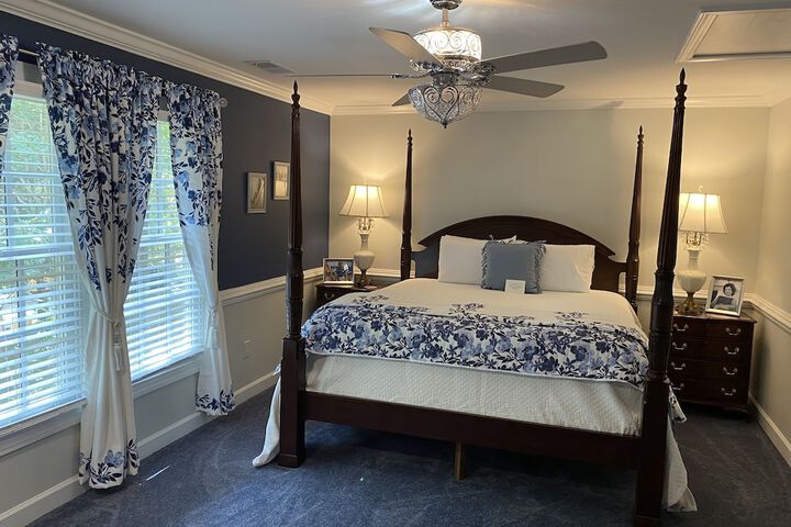 Room 27 of 116