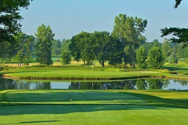 Golf 29 of 33