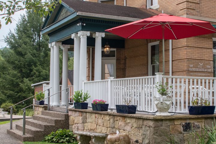 Elk River Hotel