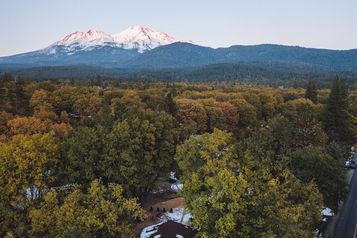 Basecamp Lodge