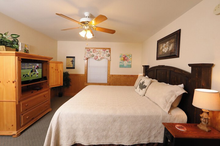 Room 83 of 94