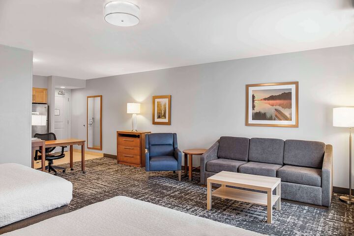 Room 11 of 41