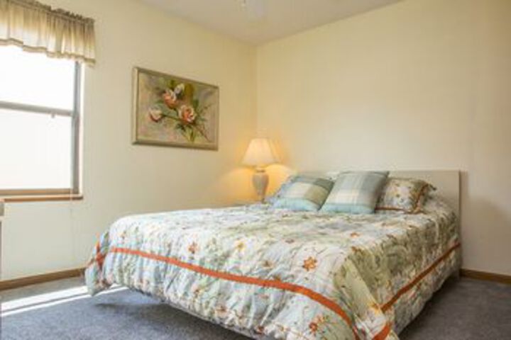 Claremont Holiday Home