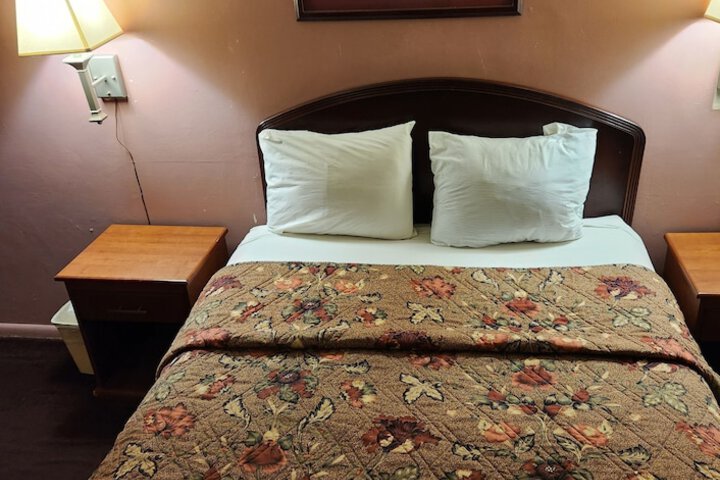 Room 8 of 56