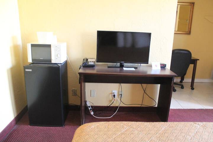 Room 26 of 28