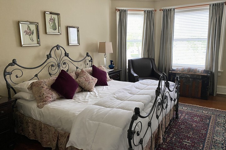 Room 25 of 92