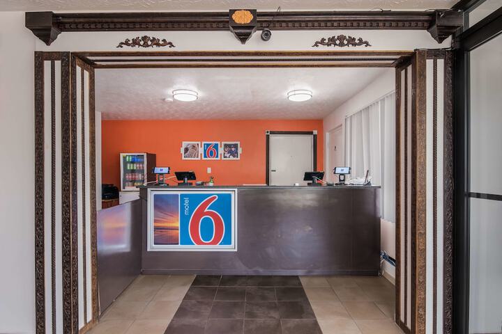 Hotel Interior 14 of 58