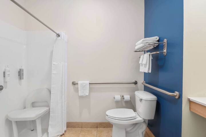 Room 45 of 59