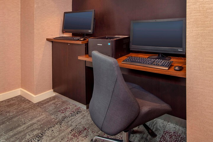 Courtyard by Marriott Gaithersburg Washingtonian Center