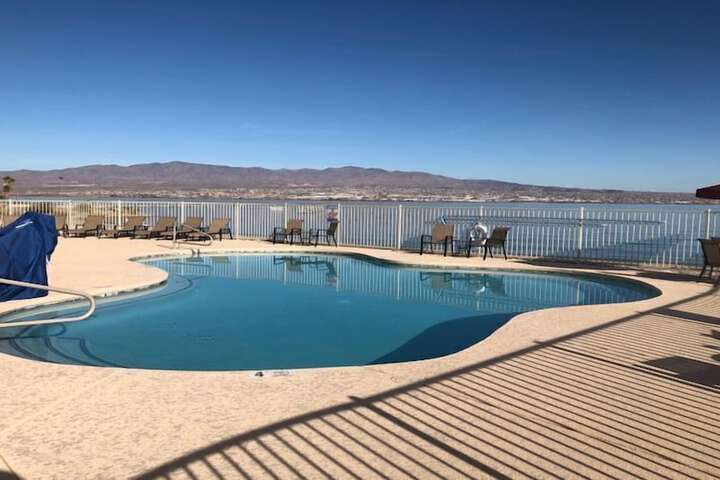 Pool 6 of 30