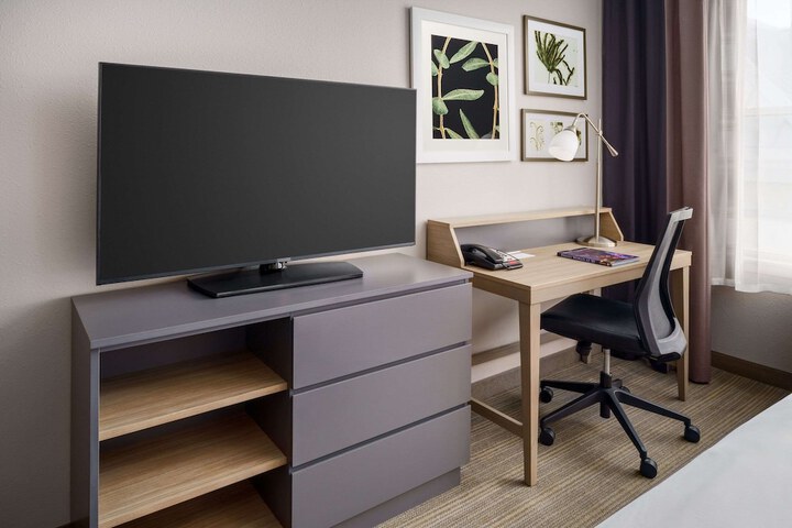 Room 16 of 23