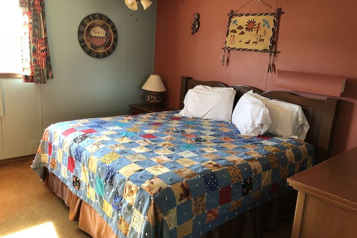 Room 13 of 48