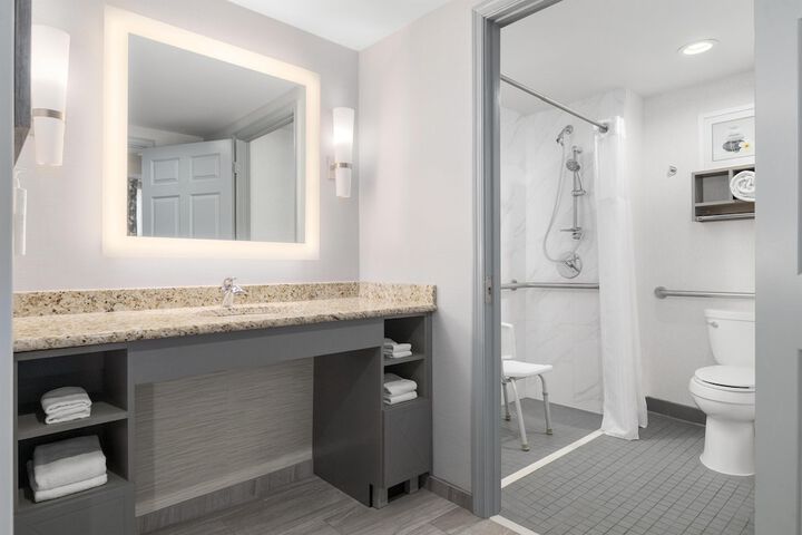 Homewood Suites by Hilton Williamsburg