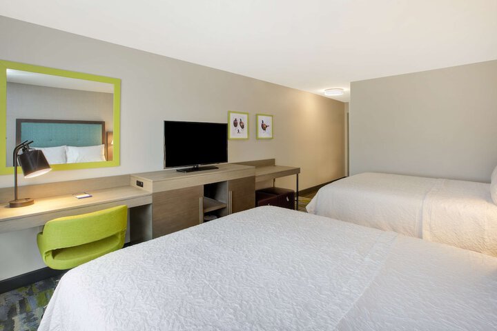 Room 26 of 39