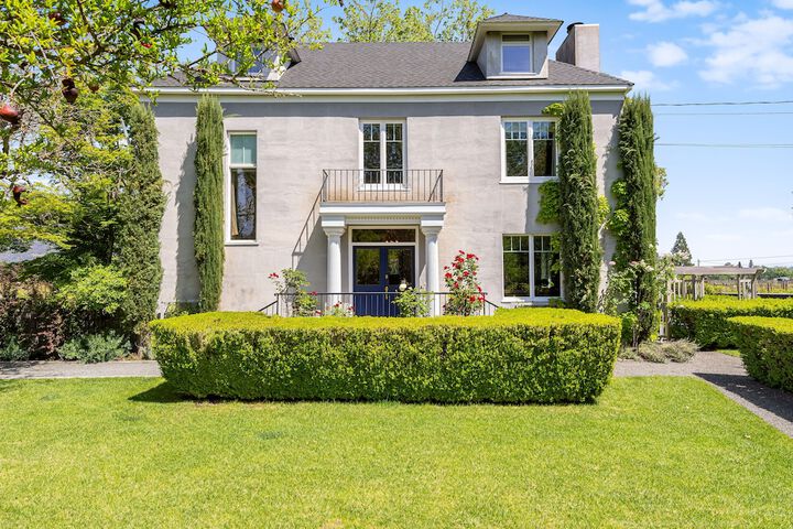 Chateau De Vie