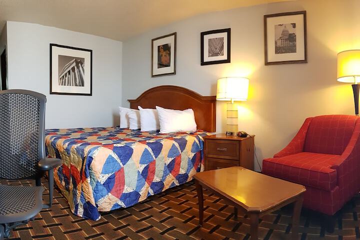Room 21 of 54