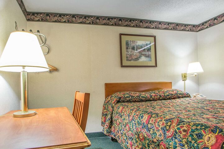 Room 19 of 49