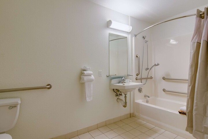 Room 20 of 26